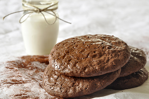 Σοκολατένια cookies χωρίς αλεύρι και βούτυρο/Flourless chocolate walnut cookies